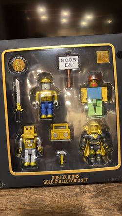 Roblox Icons Gold Collectors Set 8 pieces
