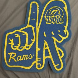 La Rams Foam hand