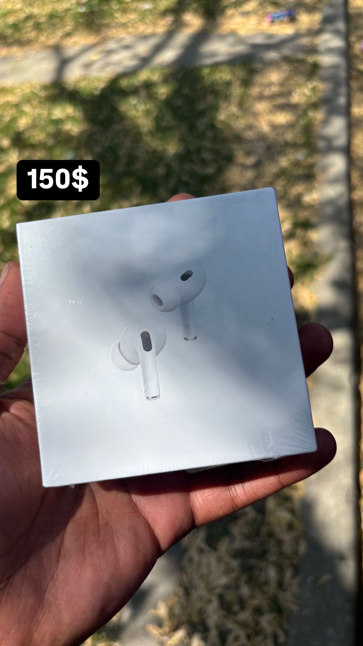 AirPods