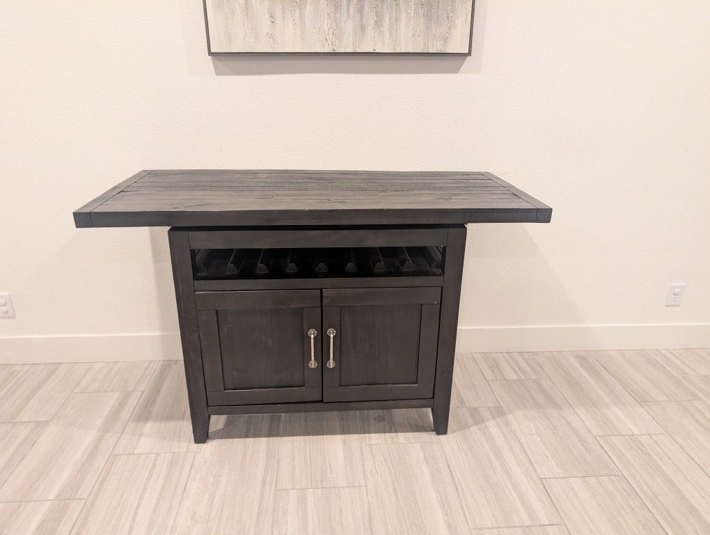 Expandable Bar & Table with Storage