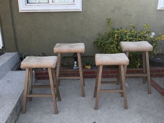 Bar Stools (4)