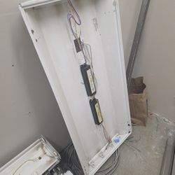 Florecent Light Fixtures 