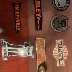 Harley Davidson Signs 