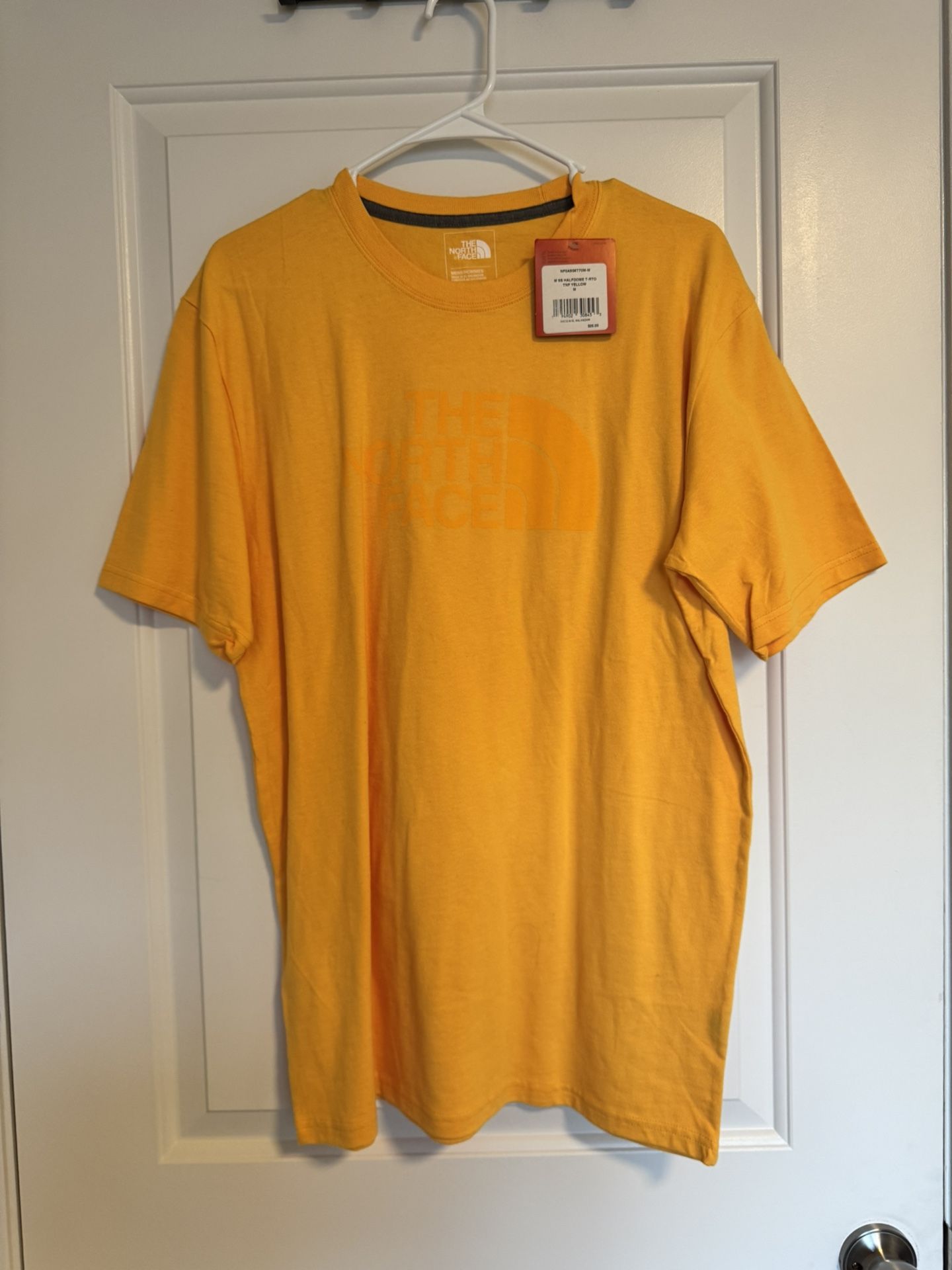 The North Face Men’s Short Sleeve T-Shirt – Mustard Yellow, Size M (New with Tag)