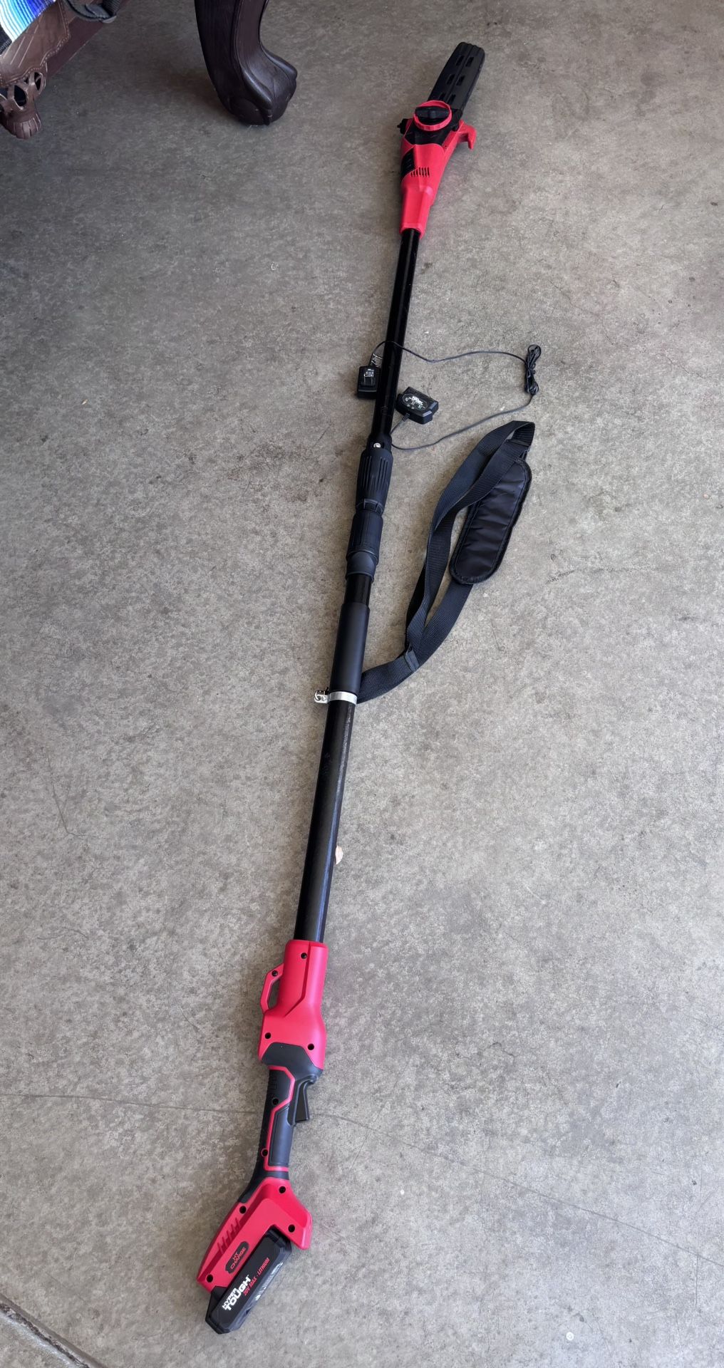 Cordless Pole Saw