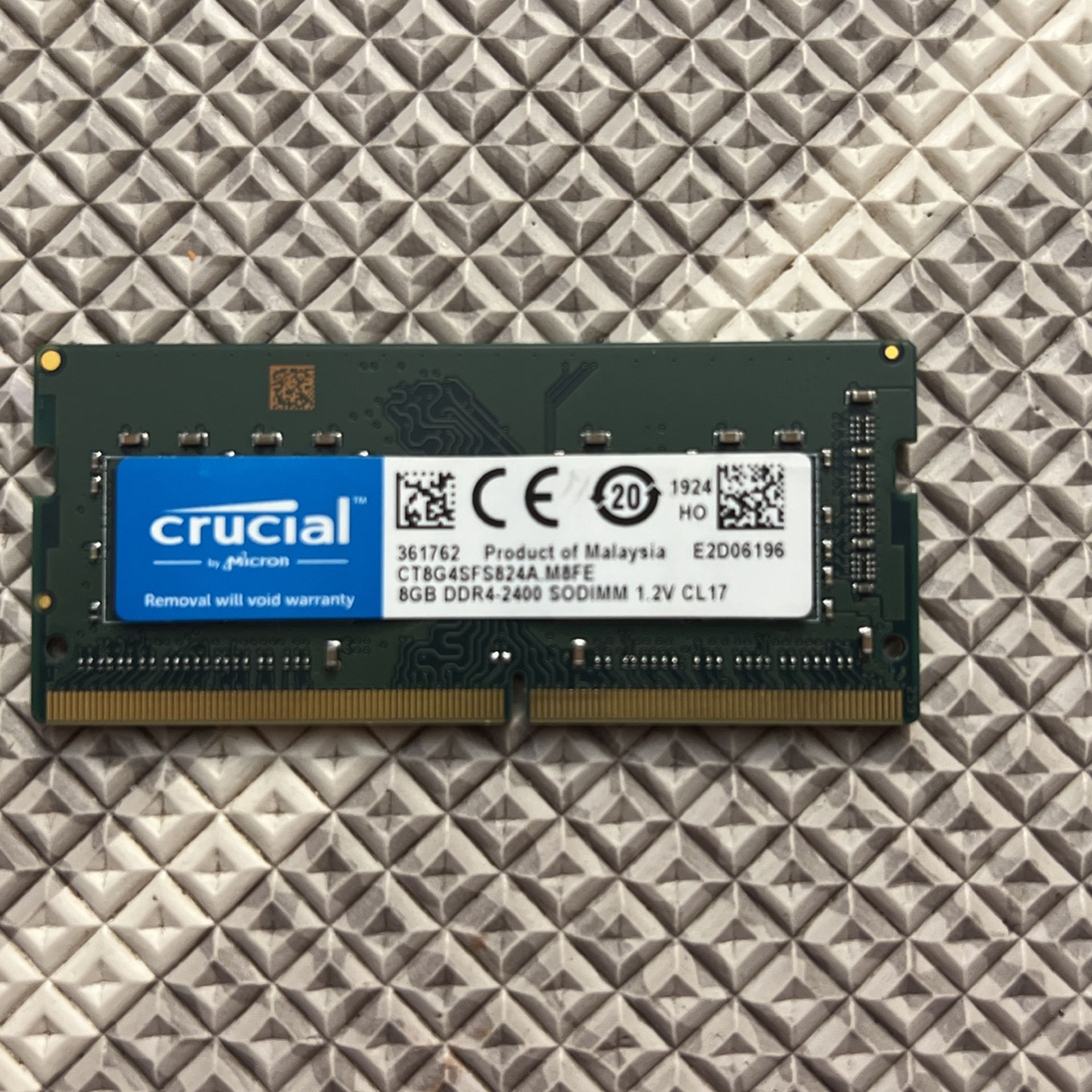 Crucial 8gb ddr4 2400 Laptop