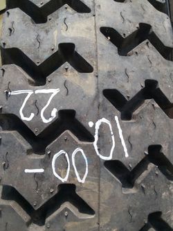 10.00-22 one very good tire for sale
