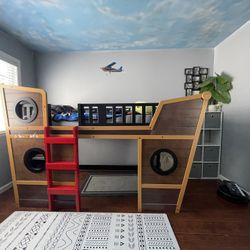 Twin Size Ship Bed
