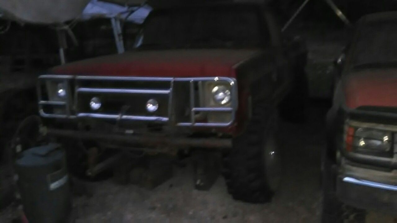 Chevy 4 Wheeling trucks
