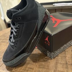 Air Jordan 3 Black Cat Size 7y/8.5w
