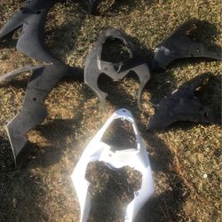 05 R1 Plastic And Exhaust 