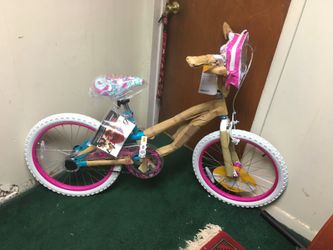 Girls bike