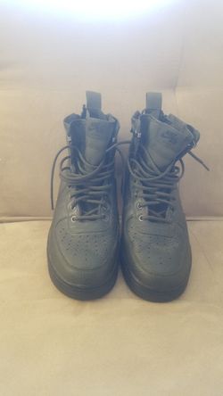Size 10..no creases...