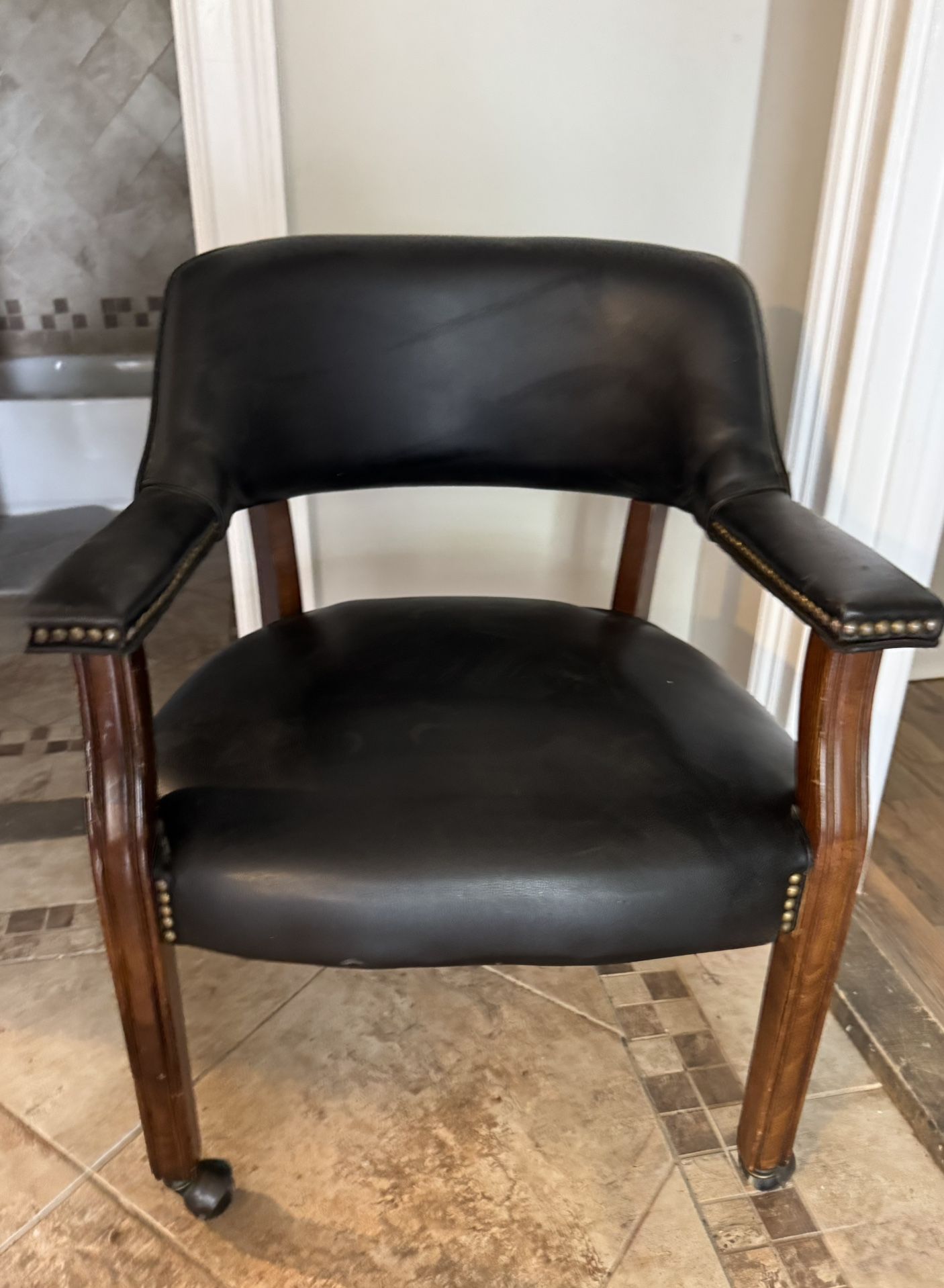 Black Leather Desk Chair