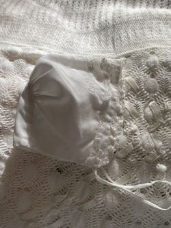 Baby blanket and bonnet