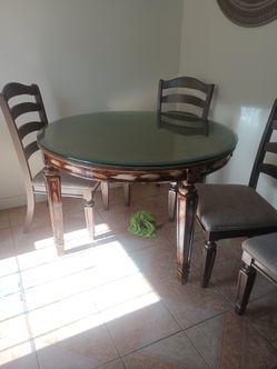 Comedor 4 sillas