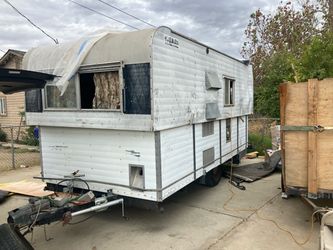 Pop up trailer