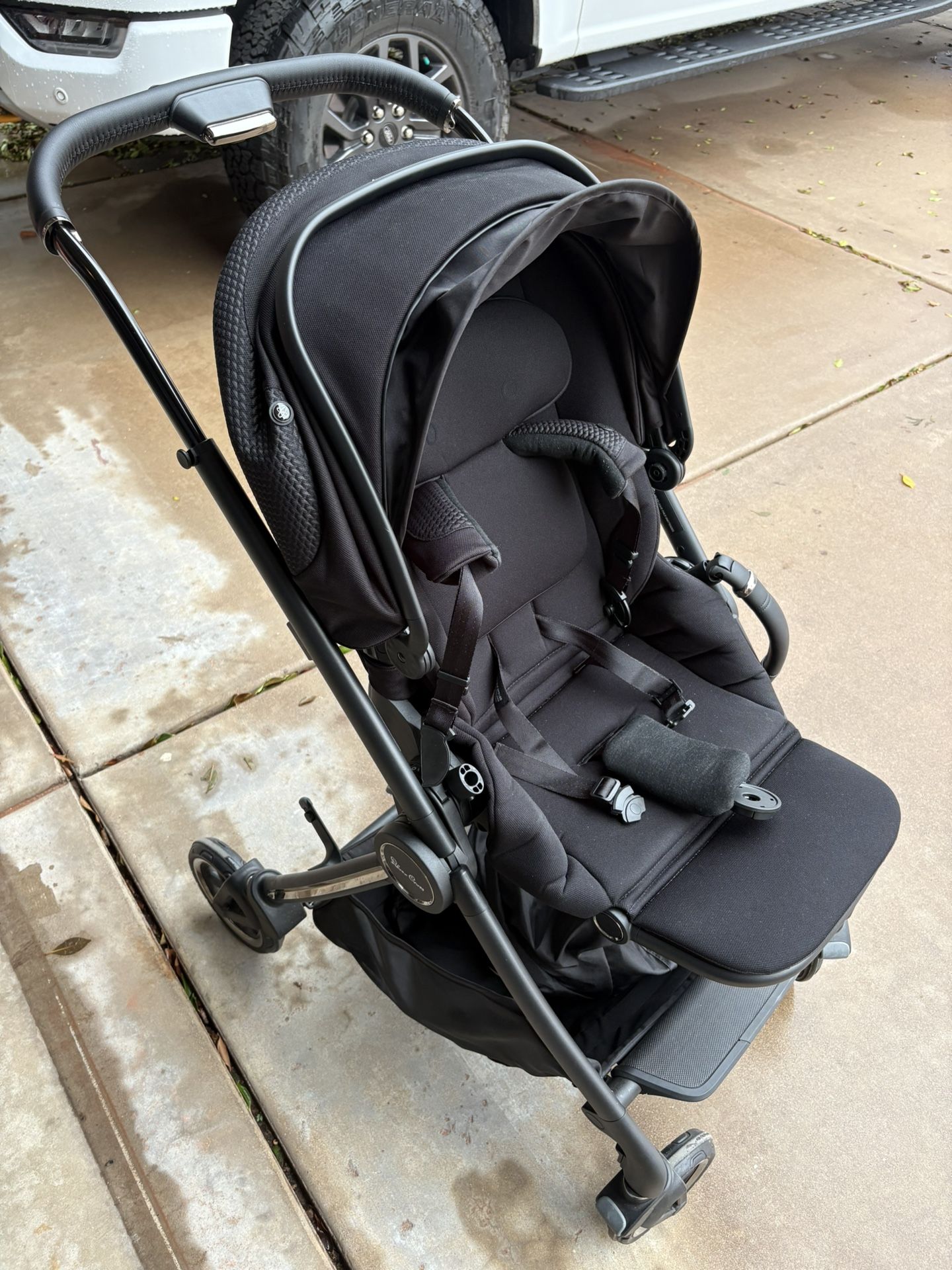 SilverCross Dune Stroller With Bassinet