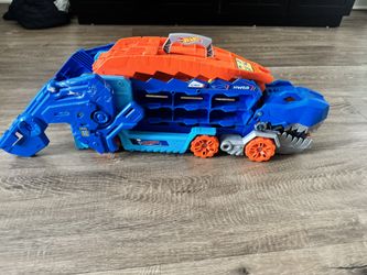 Hot Wheel T Rex Transporter