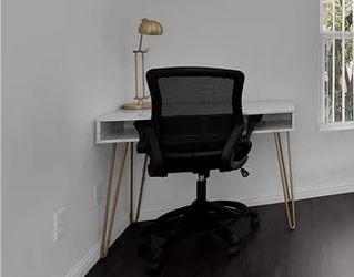 Desk chair and lamp