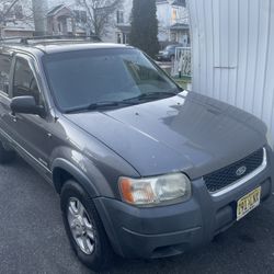 2002 Ford Escape