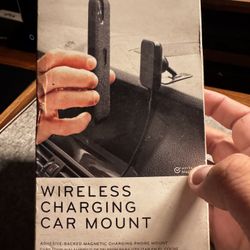 Peak Design Mobile Wireless Charging Car Mount - Magnetic M Phone Mount USED