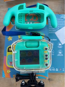 BRAND NEW KIDS DIGITAL CAMERA WATERPROOF