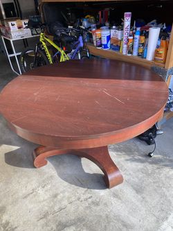 Antique Dining Table, Berkey and Gay manufacturer