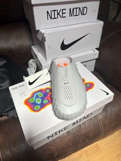 Nike Mind Slides