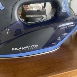 Flat Iron Rowenta 