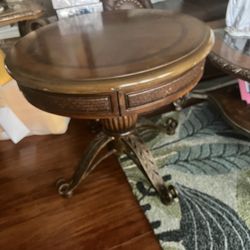 Accent table sold wood heavy