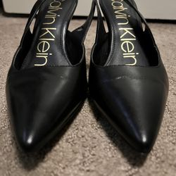 Calvin Klein 6.5M Black Pumps Heels