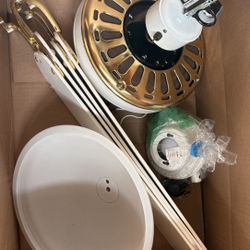 White Ceiling Fan With Light