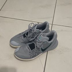 Kyrie Basketball Shoes