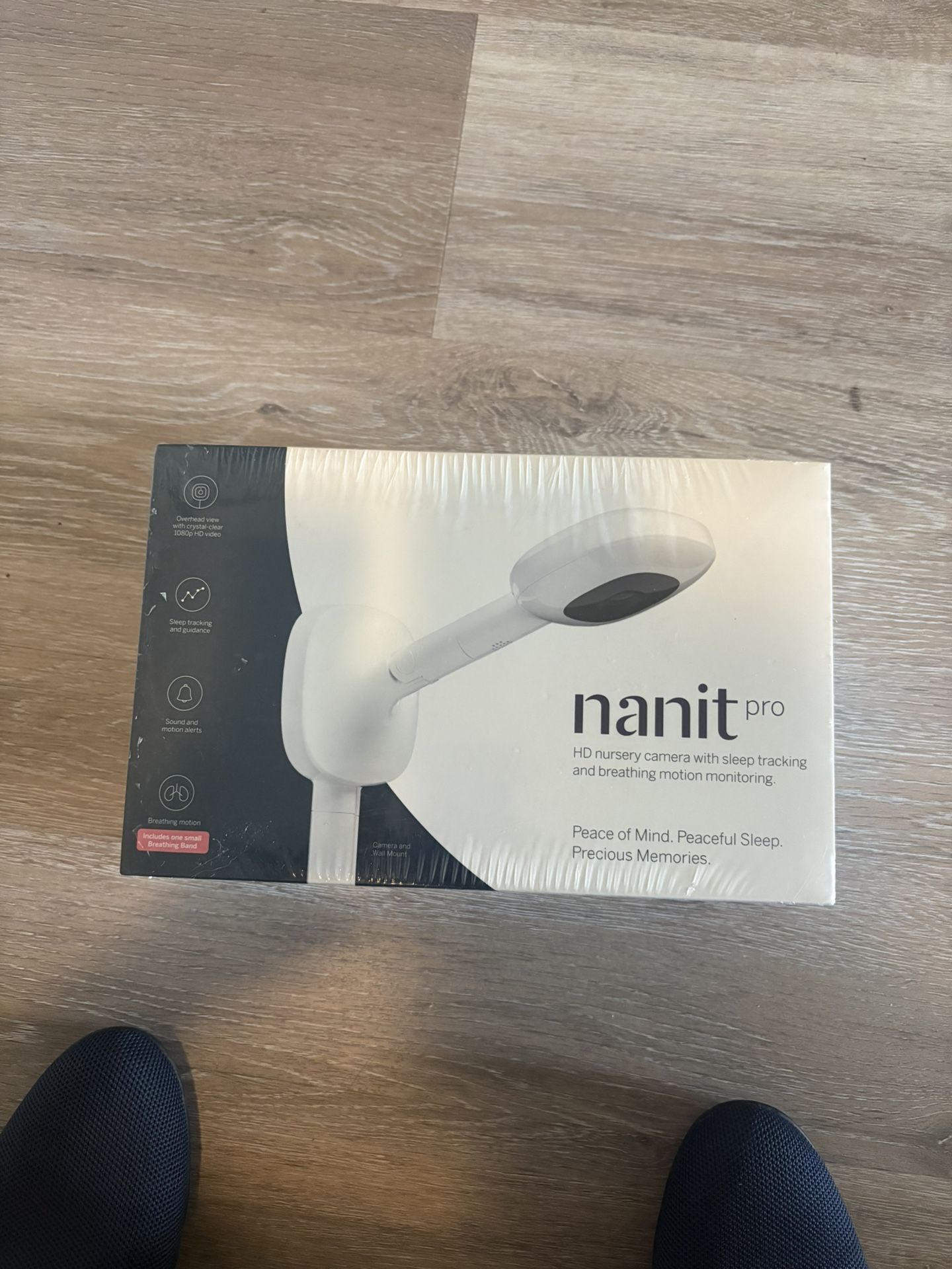 Nanit Pro - HD Nursery camera With Breathing Monitoring