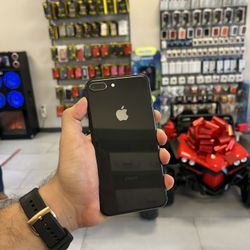 IPhone 8 Plus| 64 GB| $299 Cash Price 