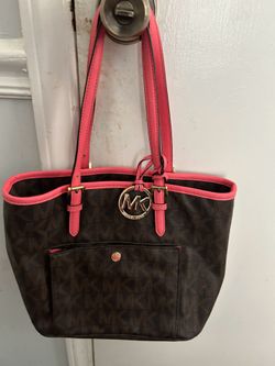 Michael Kors purse