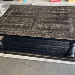 Beautiful Real Wood Coffee And End Tables