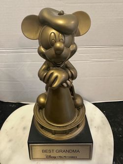 Disney Hollywood Studios Bronzed Mickey Mouse Director BEST GRANDMA Award Statue