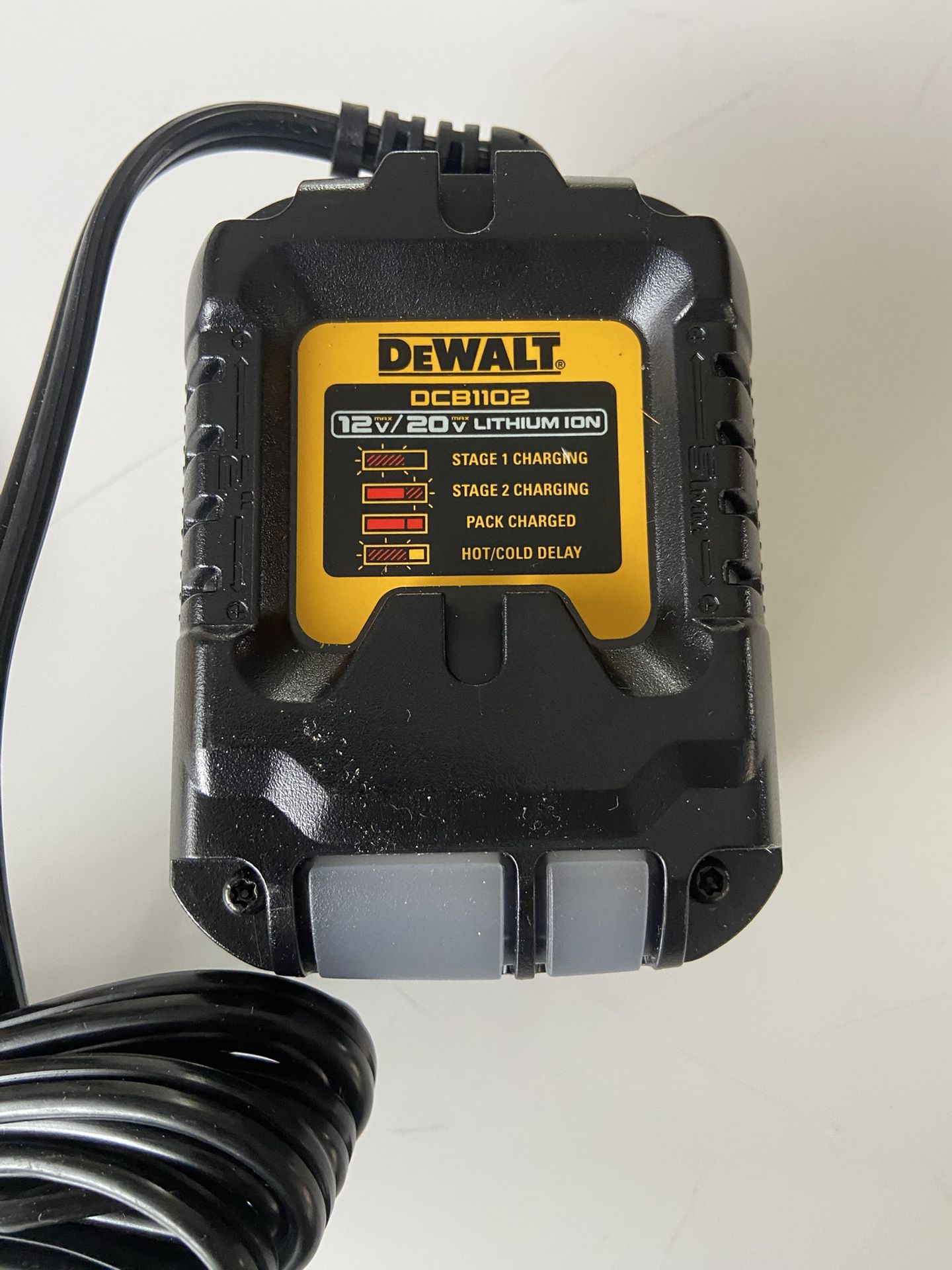 DeWalt Charger