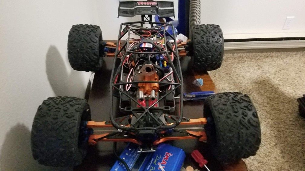 Traxxas E-Revo