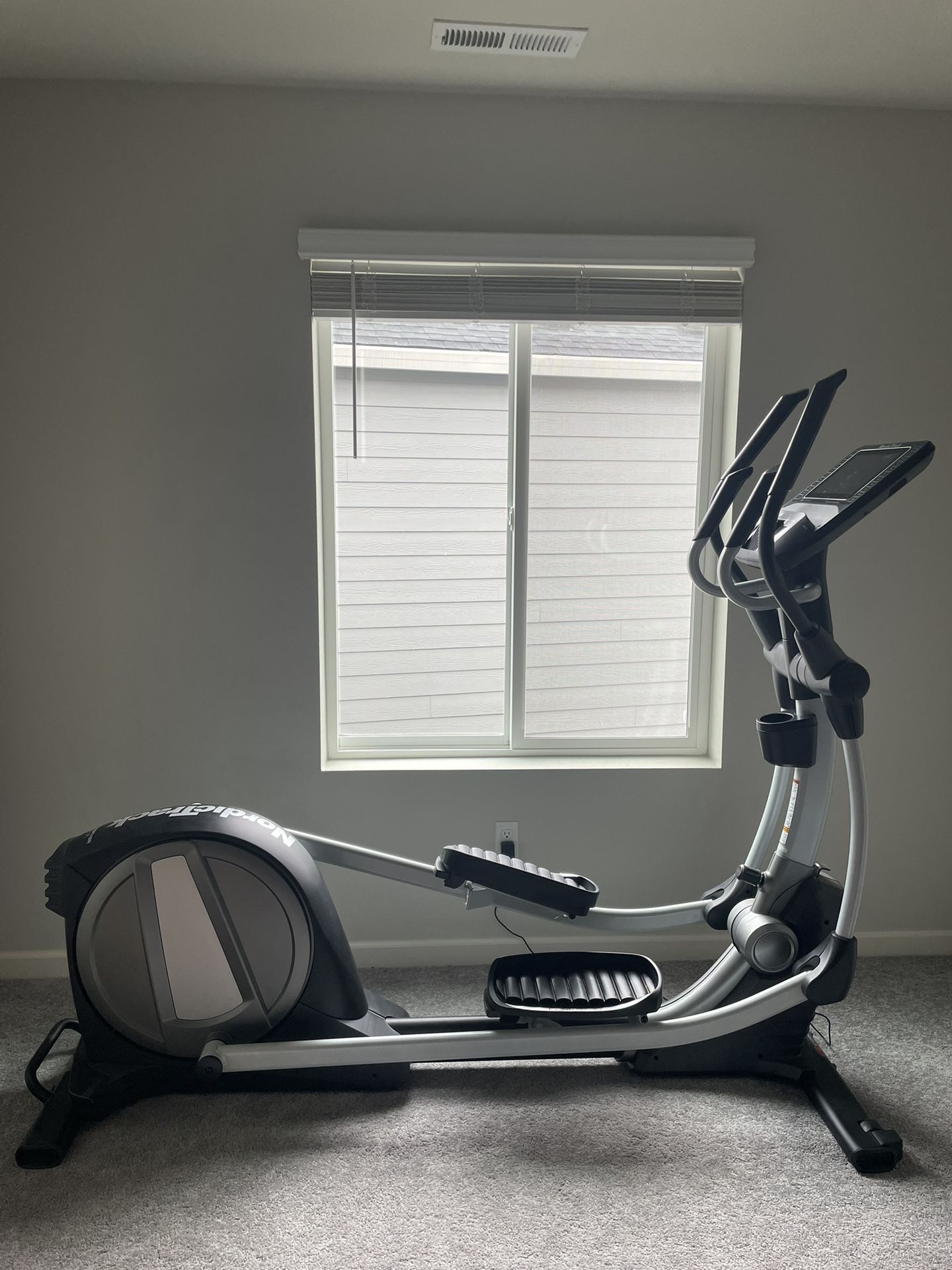 Nordic Track Elliptical 