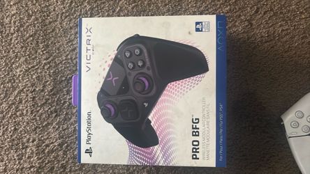 PlayStation controllers n game