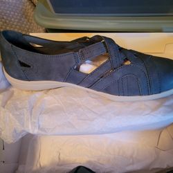 Earth Origins Paxton Pansy Wide