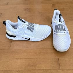 Nike In Season TR9 Running Shoes White Black Sneakers 