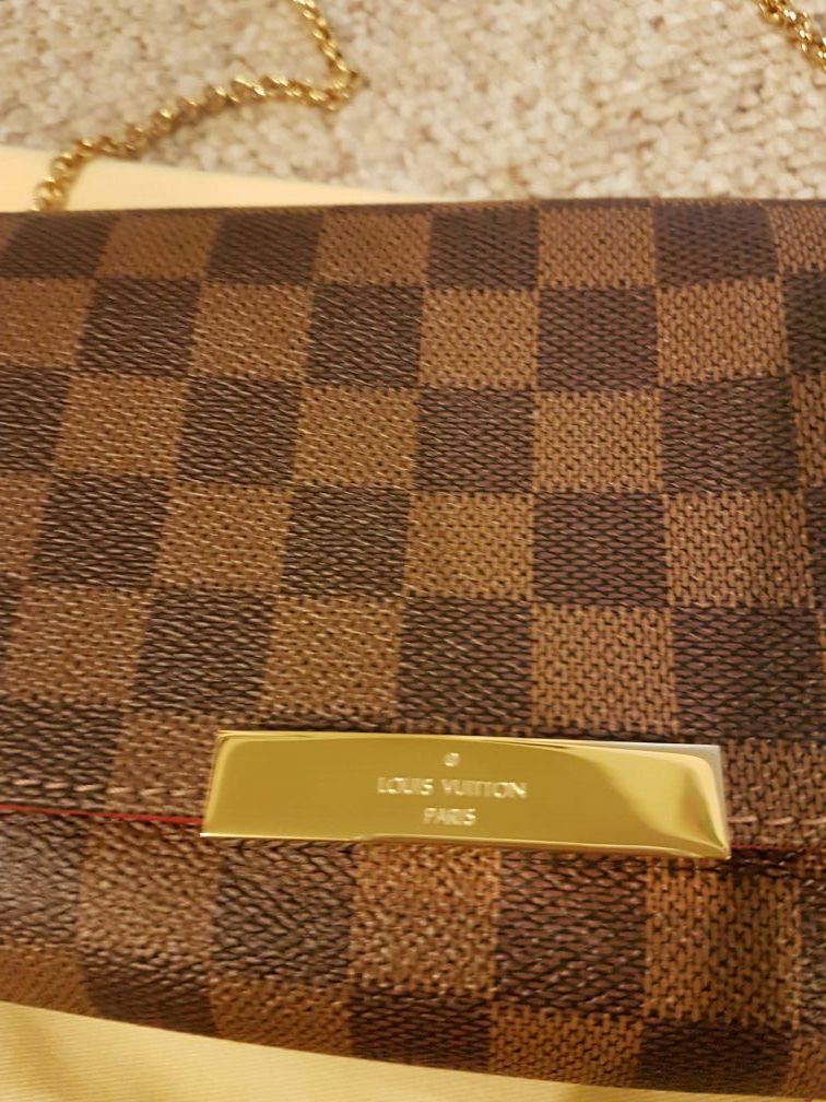 Louis Vuitton Damier Ebene Favorite PM for Sale in Pompano Beach, FL -  OfferUp