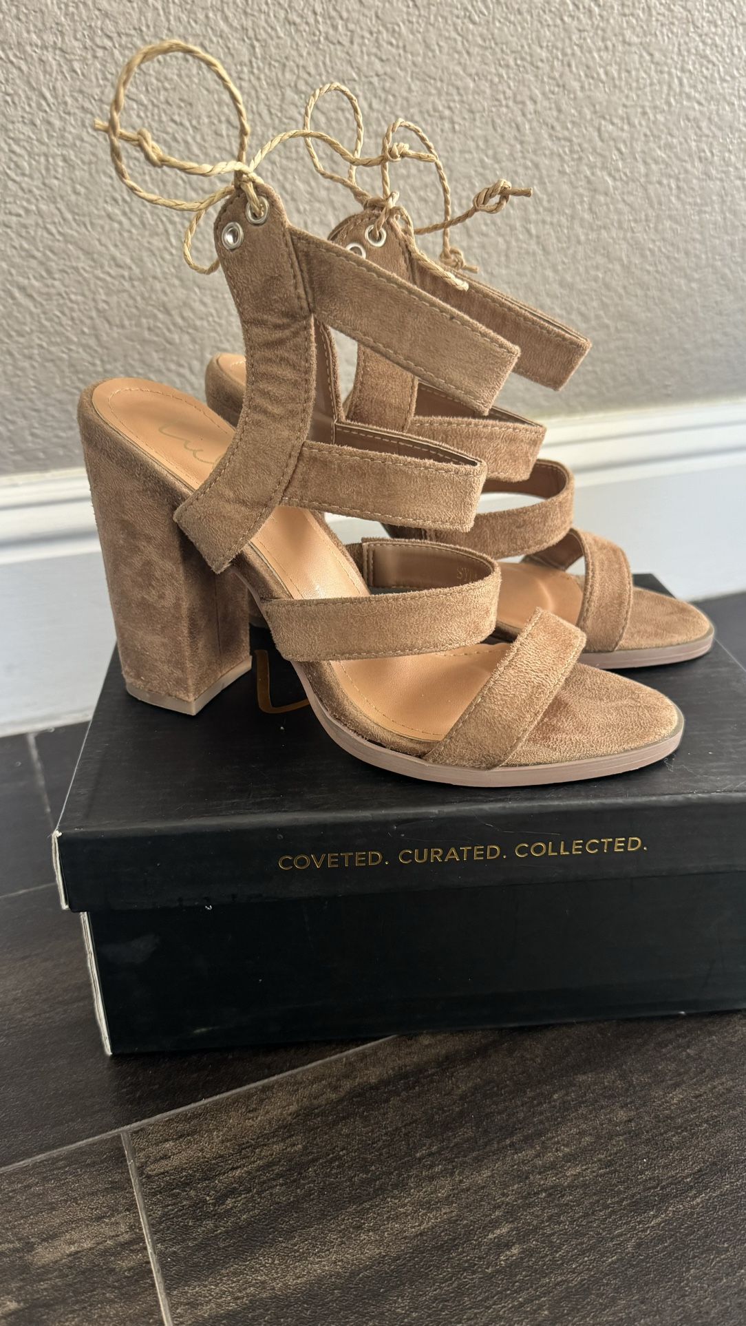 Taupe Wedges Size 6 Retail Value $89.99 + Tax 