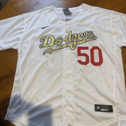 Nike Los Angeles Dodgers Mookie Betts Gold Championship Edition Size 48 XL Stitched