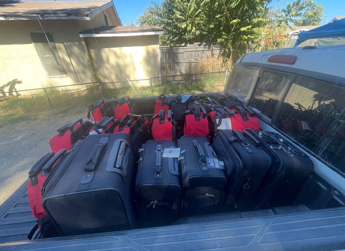 Bulk Suitcases,Backpacks,duffle Bags,coolers