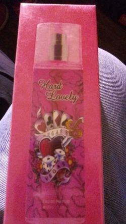 Lonely hand perfume women